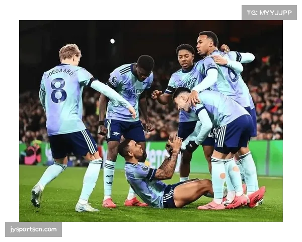 阿森纳攻防转换节奏放缓 对阵小蜜蜂场面被动